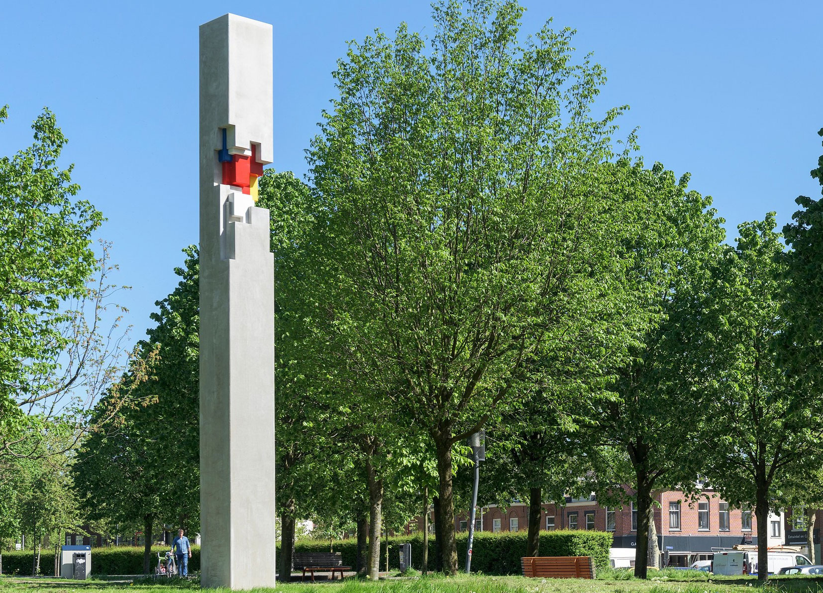 De Stijl Totempaal van Boris van Tellegem als onderdeel van fietsroute De Stijl Utrecht Amersfoort
