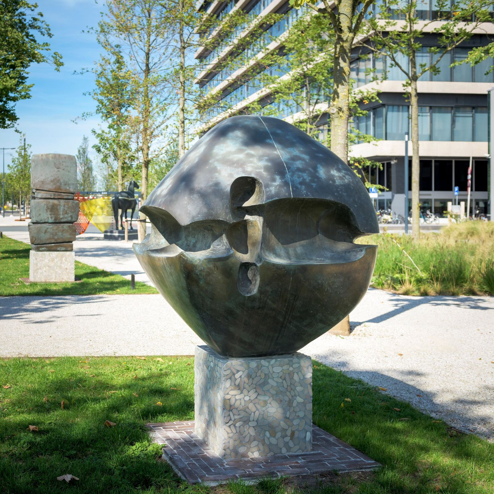 De menselijke Ontmoeting, De Reis, Het Bolwerk